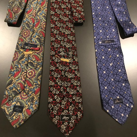 SALE>>3 Classic 100% Italian Silk BRIONI TIES - Picture 1 of 7